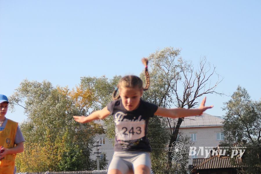 В Великих Луках продитят соревнования «Шиповка юных» (ФОТО)