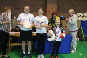 В Великих Луках прошли областные соревнования «Папа, мама, я - спортивная семья» (ФОТО)