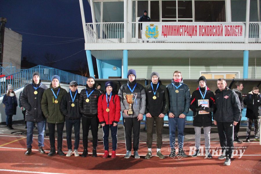 В Великих Луках подведены итоги Лиги Дворового Футбола Псковской области (ФОТО)