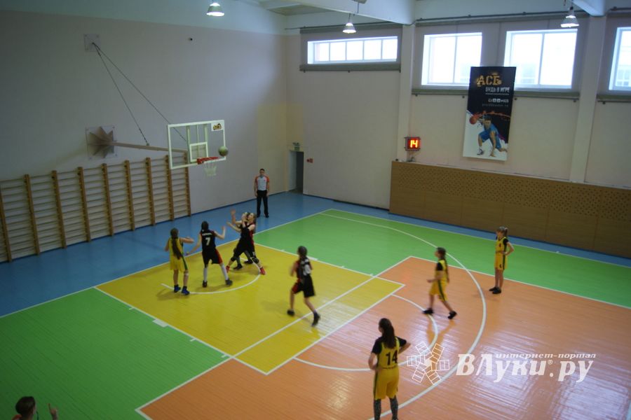 Великолучанки завоевали «серебро» на традиционном турнире по баскетболу (ФОТО)