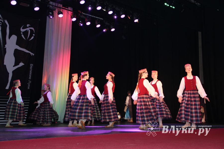 В Великих Луках прошел Фестиваль танца (ФОТО)