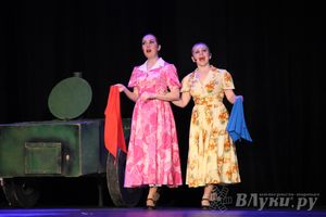 Государственный ансамбль «Русский Север» представил в Великих Луках мюзикл «Василий Теркин» 