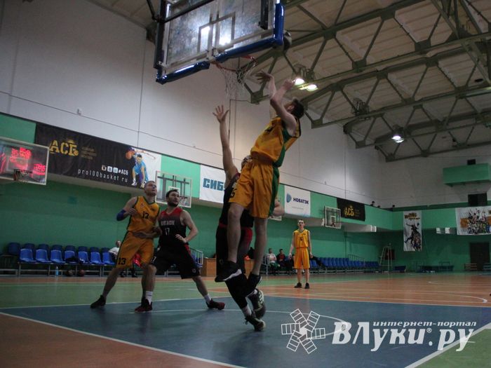 В Великих Луках завершился 4 тур Чемпиона АСБ (ФОТО)