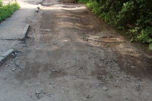 Еще несколько дворов в Великих Луках отремонтируют к октябрю (фото)