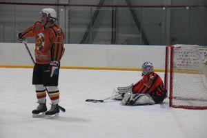 ХК «ЛукиСпорт» обыграл псковскую «Гвардию» по буллитам (ФОТО)