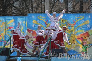 Традиционная весенняя ярмарка прошла в Великих Луках
