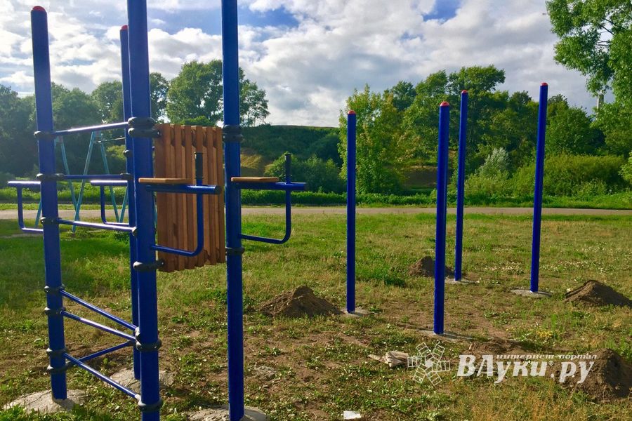 На Дятлинке появилась площадка для занятий варкаутом (ФОТО)