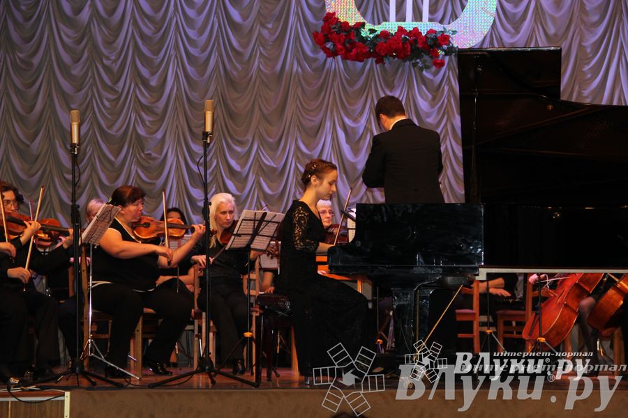 Концерт в честь открытия Года культуры в Псковской области