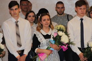 В школе №13 прошел «Последний звонок» (ФОТО)