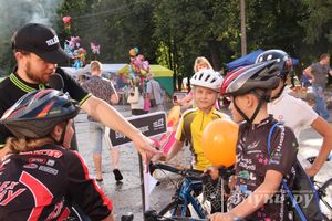 ​Tele2 поздравила великолучан с Днем рождения любимого города (фото)