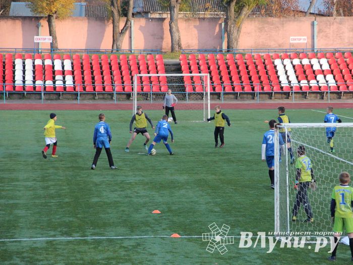 В Великих Луках завершился Чемпионат по Дворовому футболу (ФОТО)