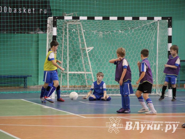 Новогодний футбол