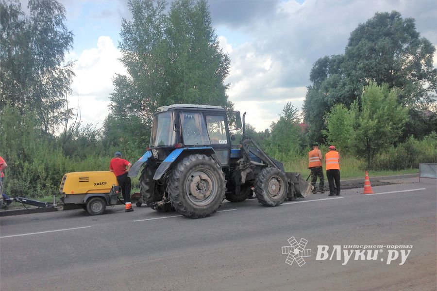 Дорожники приготовили ловушки для автомобилистов на ул. Гражданской (ФОТО)