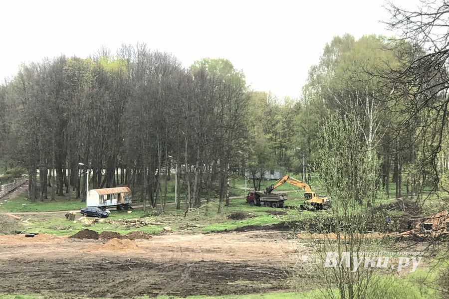 В будущем Петровском парке завершается очередной этап работ (ФОТО)
