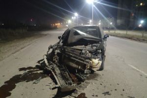 В Великих Луках автомобилист врезался в уборочную технику (ФОТО)