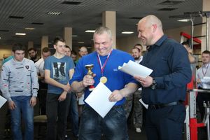 В Великих Луках состоялись Чемпионат и Первенство Псковской области по жиму штанги лежа (ФОТО)