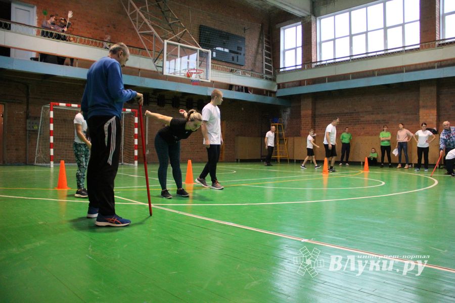 В Великих Луках прошло Первенство города среди спортивных семей (ФОТО)
