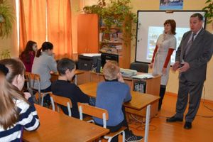 Представители Великолукской сельскохозяйственной академии встретились со старшеклассниками Псковского района (фото)