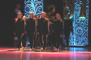 Лучших спортсменов и тренеров наградили в Великих Луках (ФОТО)