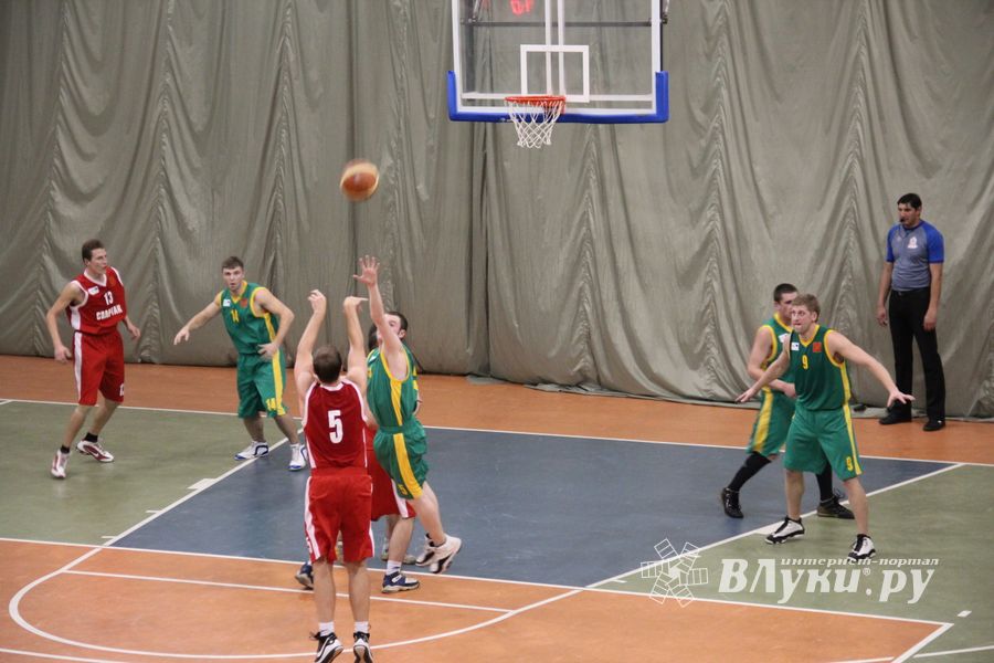 Баскетбол. Кубок города. "Экспресс" - Спартак" 