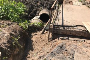 Опасный тротуар на проспекте Гагарина (ФОТО)