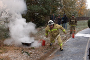 В Псковской области прошли соревнования дружин юных пожарных (фото)