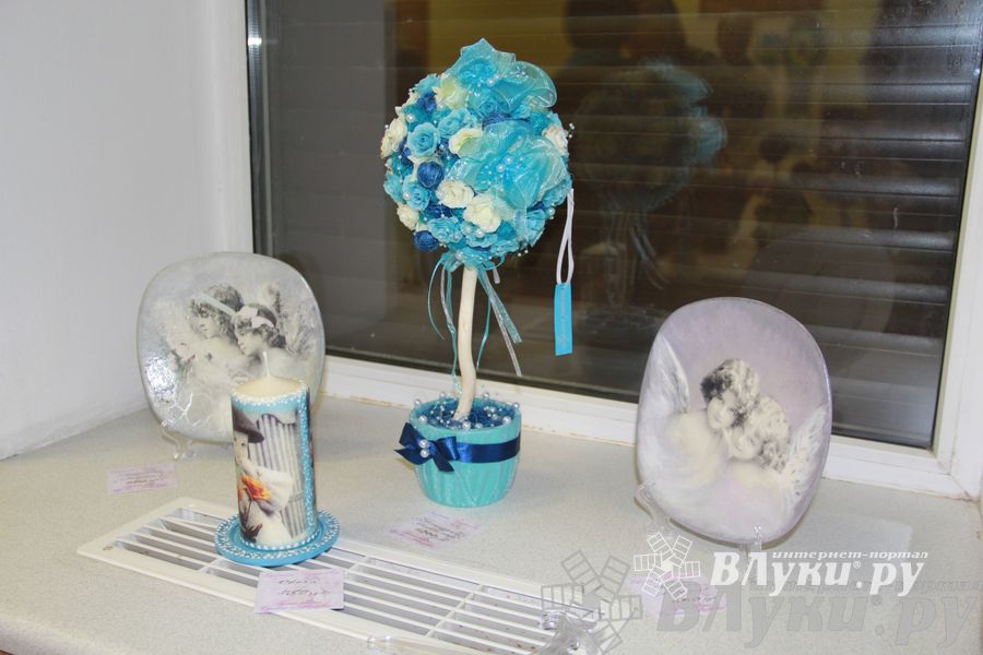 Выставка-ярмарка  «Волшебный сундучок»