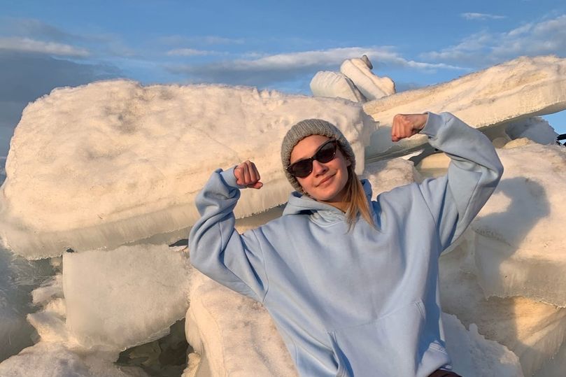 Великолукская школьница — обладательница медалей ЧР по зимнему спортивному плаванию