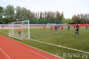 «Кожаный мяч» в Великих Луках. Зона ЮГ
