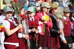 Юные великолучане почтили память бойцов Великой войны (ФОТО)