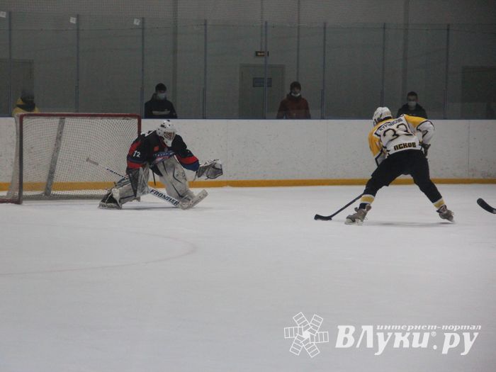 Матч в рамках Регионального Чемпионата НХЛ прошел в «Айсберге» (ФОТО)