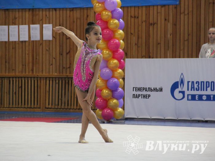 ​В Великих Луках проходит Открытое Первенство по художественной гимнастике (ФОТО) (0+)