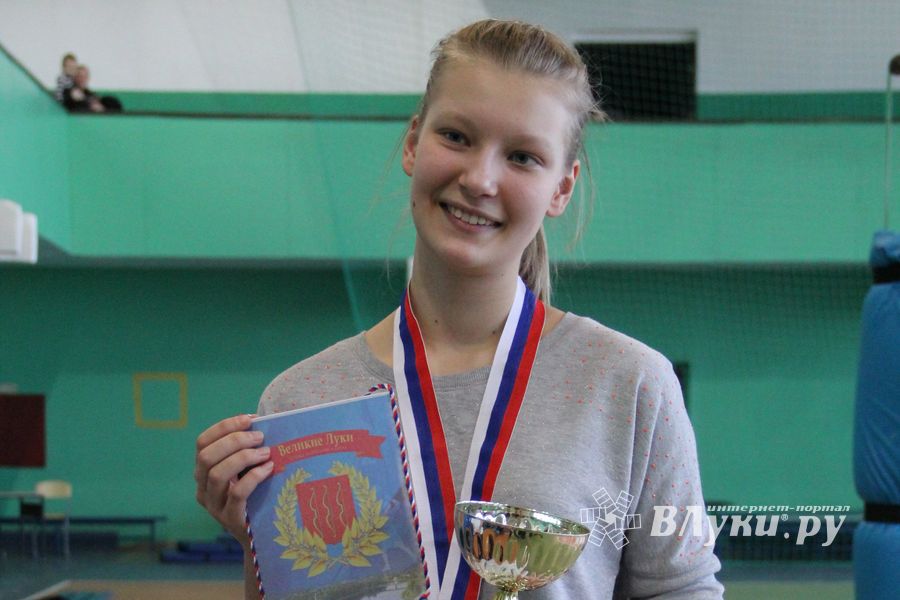 В Великих Луках прошли международные соревнования по волейболу (фото)