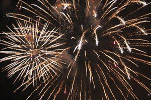 День города: концерт, аэростаты и салют (ФОТО)