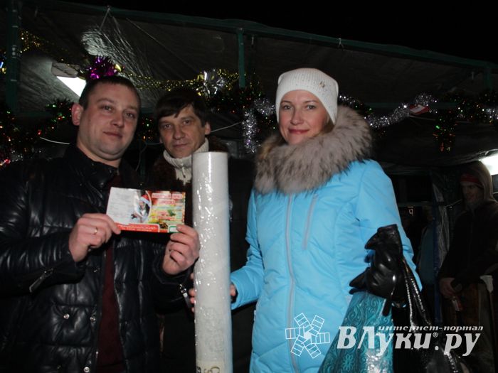 Великие Луки к встрече Нового года готовы (ФОТО)