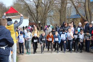 В Великих Луках прошёл легкоатлетический кросс (ФОТО)