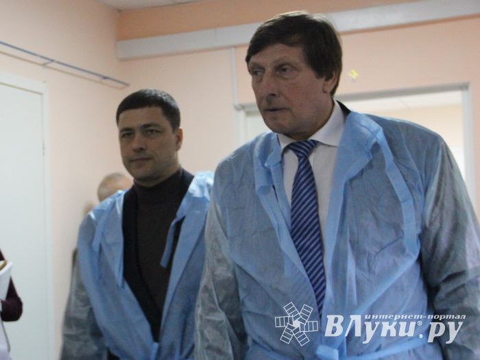 Врио губернатора Псковской области посетил Великолукскую межрайонную больницу (ФОТО)