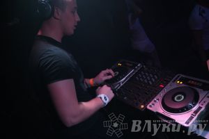 Битва Ди-джеев