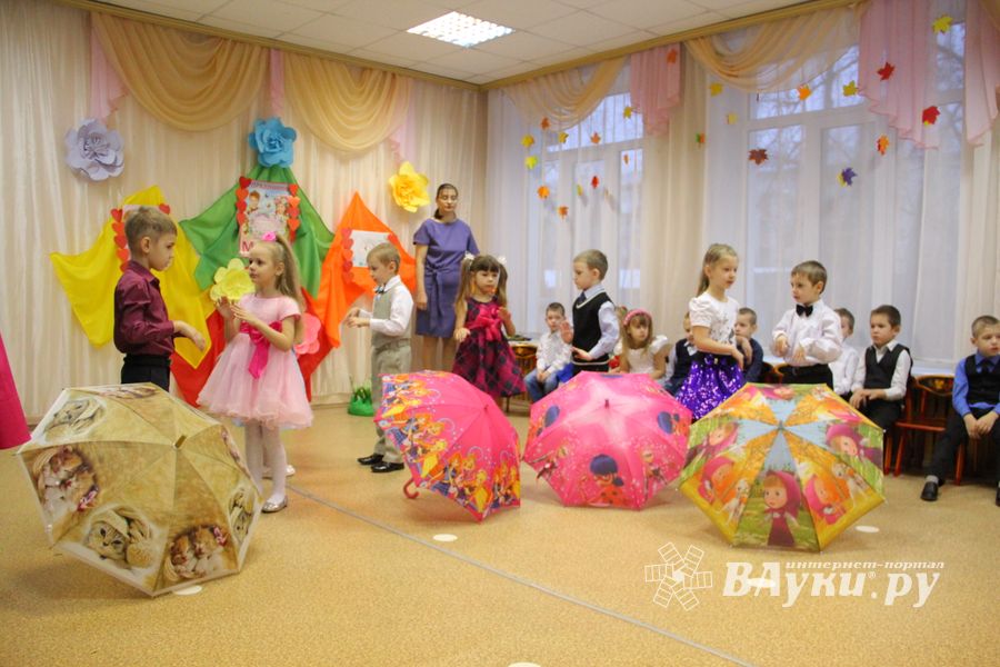 В детском саду №16 поздравляли мам (ФОТО)