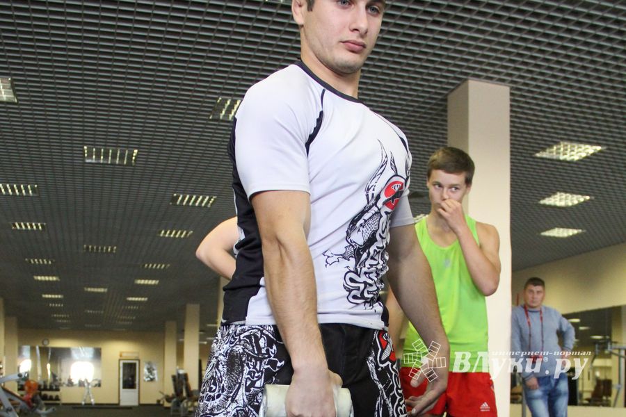 Первенство города по классическому жиму штанги и армлифтинг