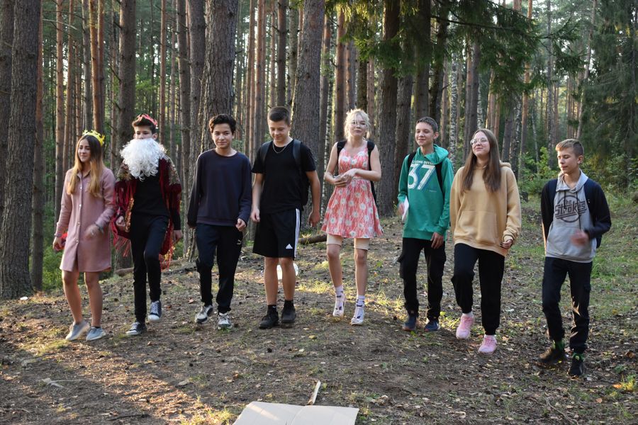 Великолукские школьники приняли участие в туристском слёте «Дорогу осилит идущий» (ФОТО)