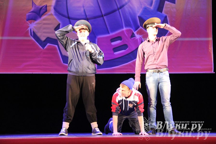 Великолукские КВНщики совершили «путешествие во времени» (фото)