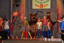 Великолукский коллектив детской песни «Летний дождь» отметил юбилей (фото)