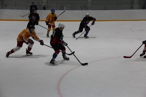 ХК «Экспресс» разгромил «Юниоров» (ФОТО)