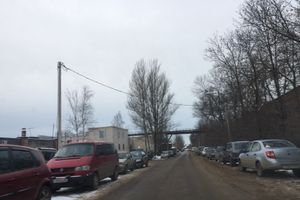 Жители ул. Малышева и Литейной просят губернатора разобраться с «заставленностью» дороги (ФОТО)