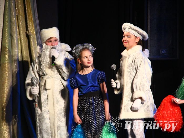 В ГДК им. Ленина встречают Новый год (ФОТО)