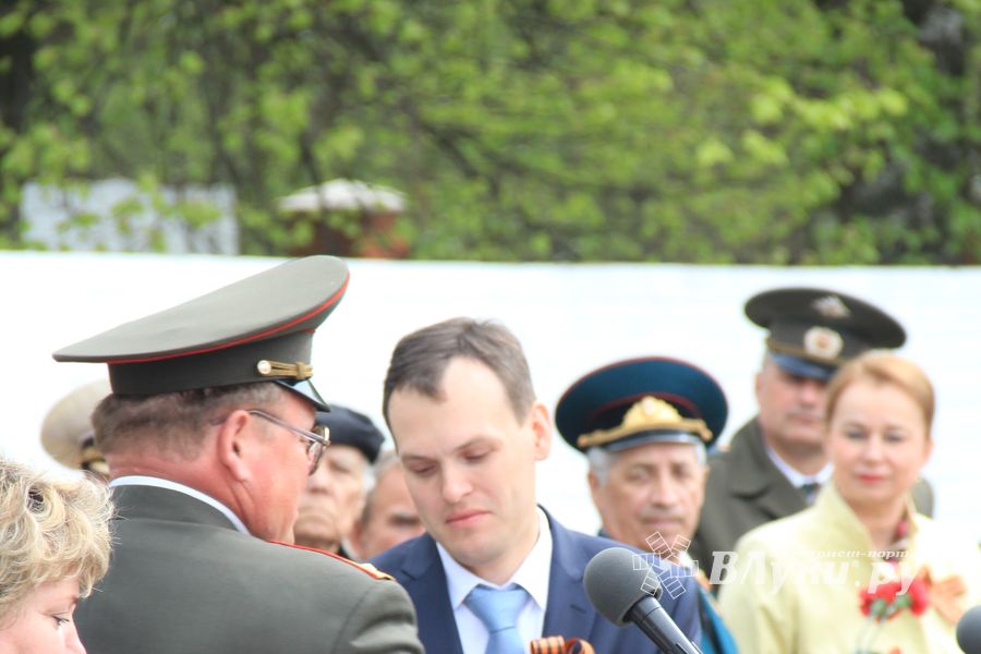 Торжественный митинг на мемориальном воинском захоронении