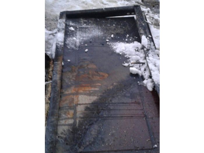 На улице Витебской в Великих Луках произошёл пожар в многоквартирном жилом доме (ФОТО)