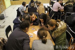 Третий тур игр «Что? Где? Когда?» состоялся вчера в ДК ЛК (фото)