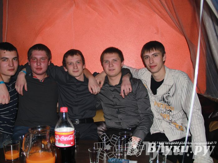 Самая танцевальная радиостанция отметила год вещания в Великих Луках